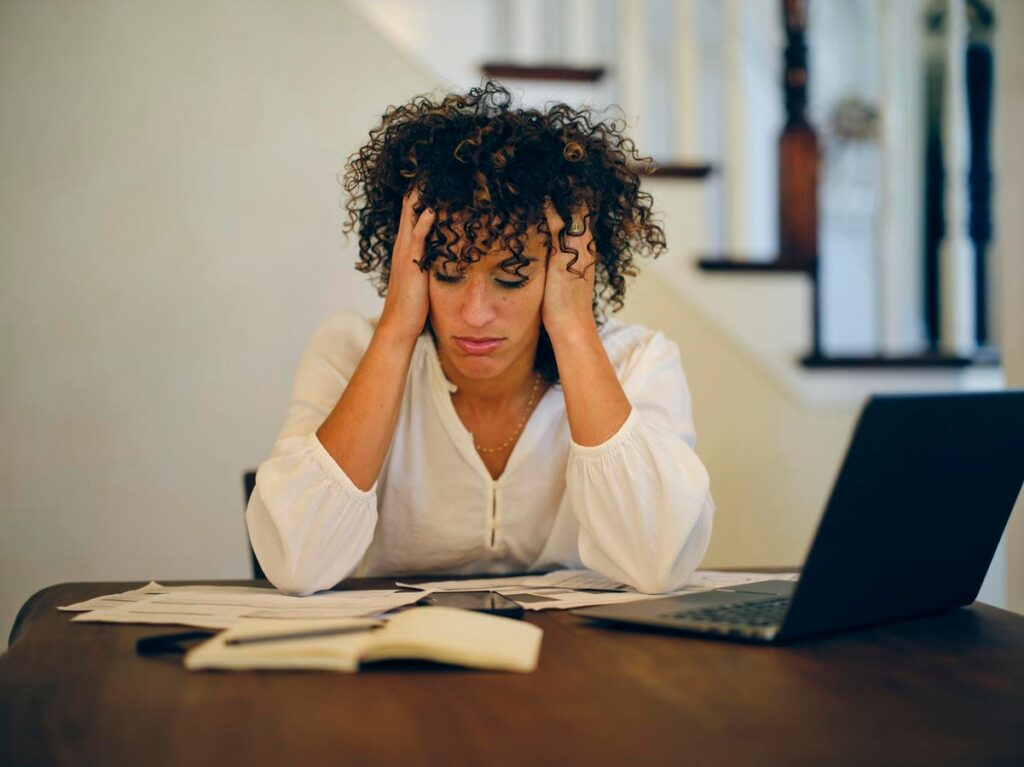 Understanding financial stress and its impact on small enterprises owners